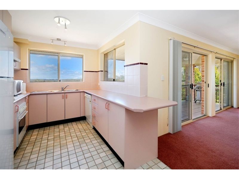 Level 2 12/76-78   Auburn Street, Sutherland NSW 2232