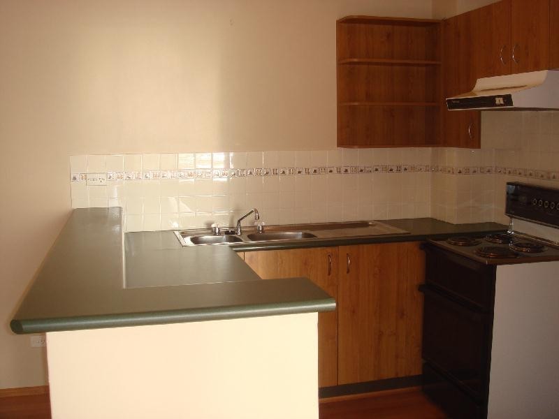 54 Glencoe Street, Sutherland NSW 2232