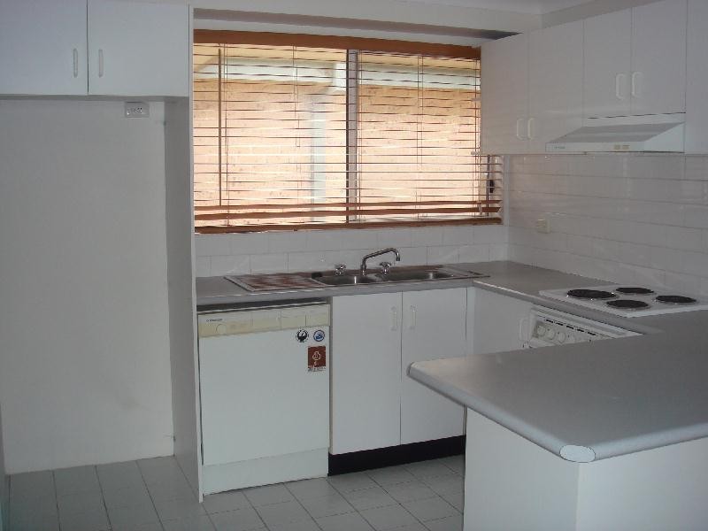 59 Flora Street, Kirrawee NSW 2232