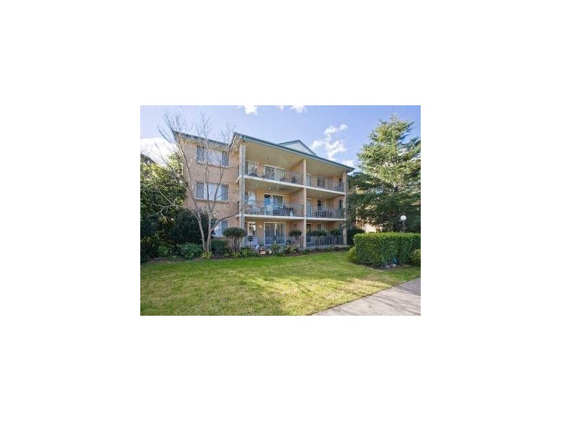 59  Flora Street, Kirrawee NSW 2232