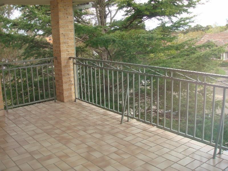 59  Flora Street, Kirrawee NSW 2232