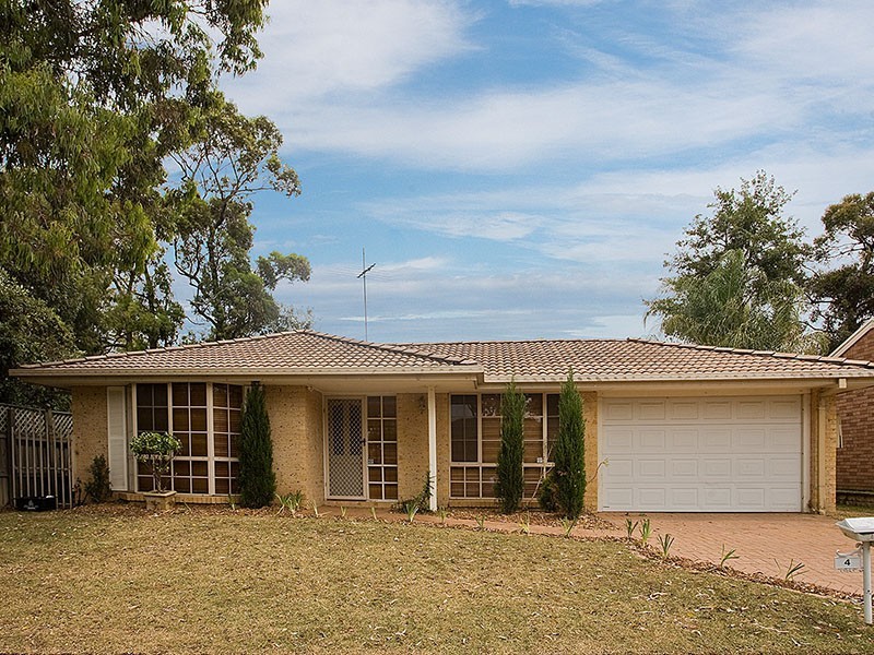 4  Allison Crescent, Menai NSW 2234