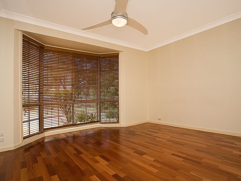 4  Allison Crescent, Menai NSW 2234