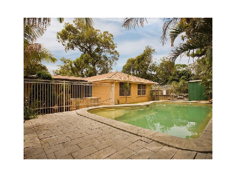 4  Allison Crescent, Menai NSW 2234