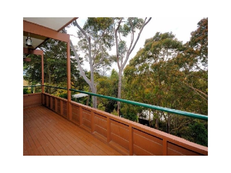 18  BridgeView Street, Yarrawarrah NSW 2233