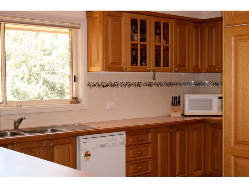 22 Walsh Close, Illawong NSW 2234