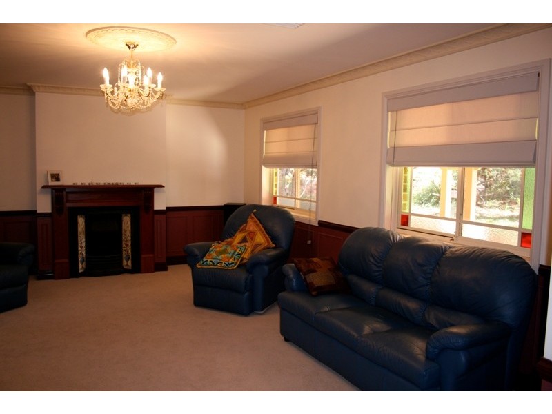 22 Walsh Close, Illawong NSW 2234