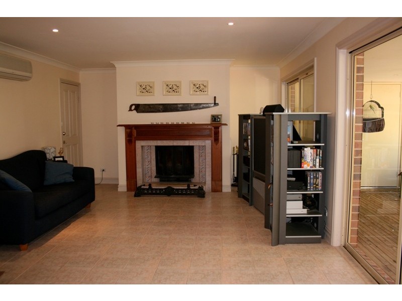 22 Walsh Close, Illawong NSW 2234