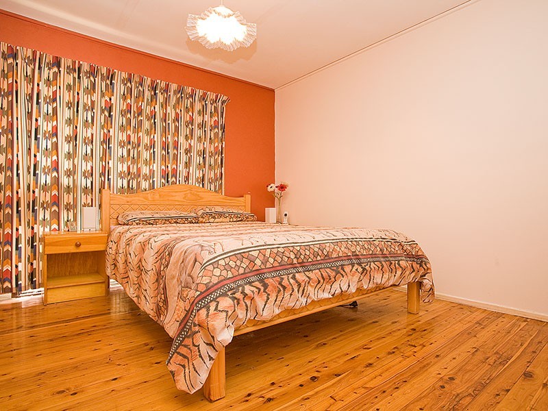 22  Peebles Avenue, Kirrawee NSW 2232