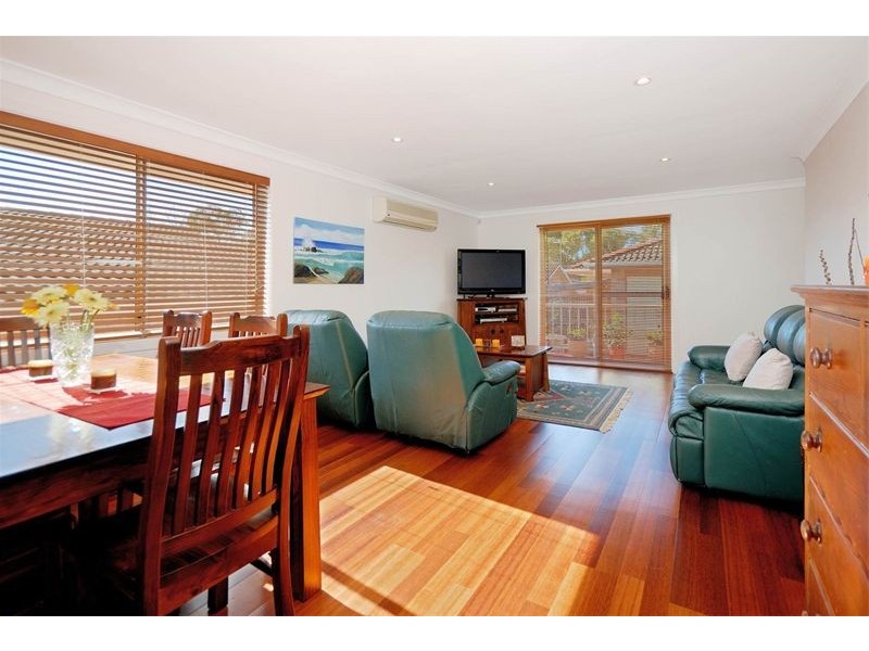 3/111   Gannons Road, Caringbah NSW 2229