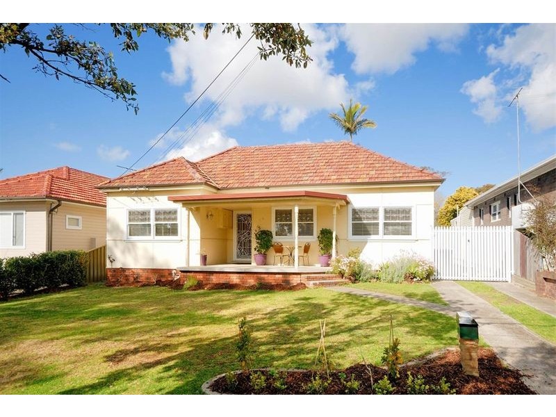 432   President Avenue, Kirrawee NSW 2232