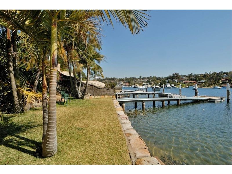 11   Baliga Avenue, Caringbah NSW 2229