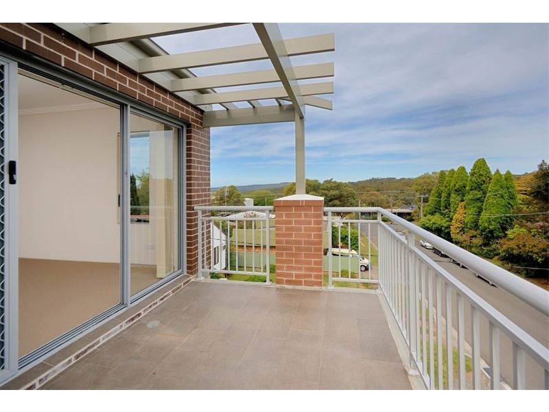 15  Stuart Street, Helensburgh NSW 2508