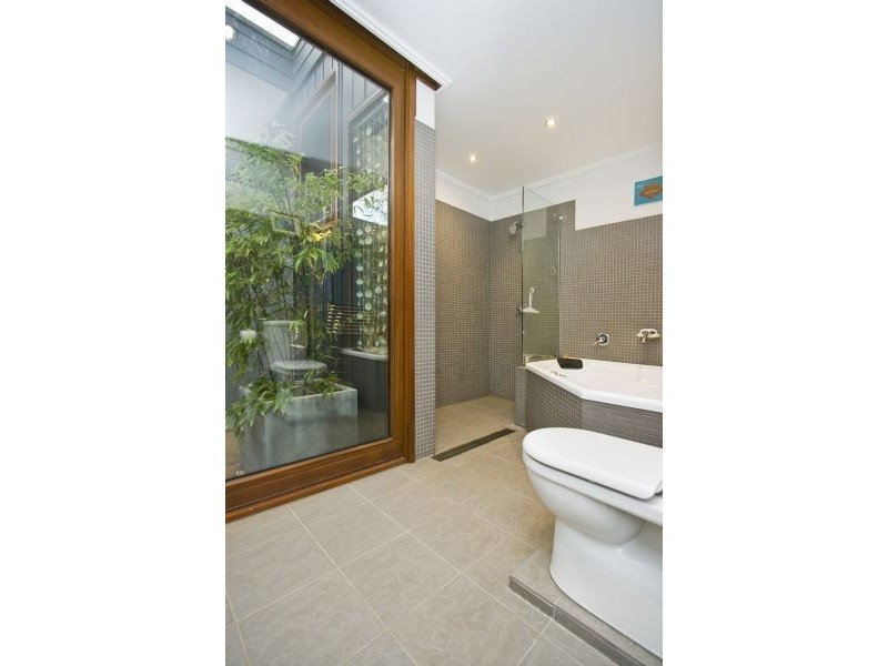 62 Mugga Way, Red Hill ACT 2603