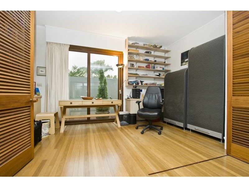 62 Mugga Way, Red Hill ACT 2603