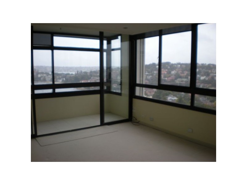 27/2  Eastbourne Road, Darling Point NSW 2027