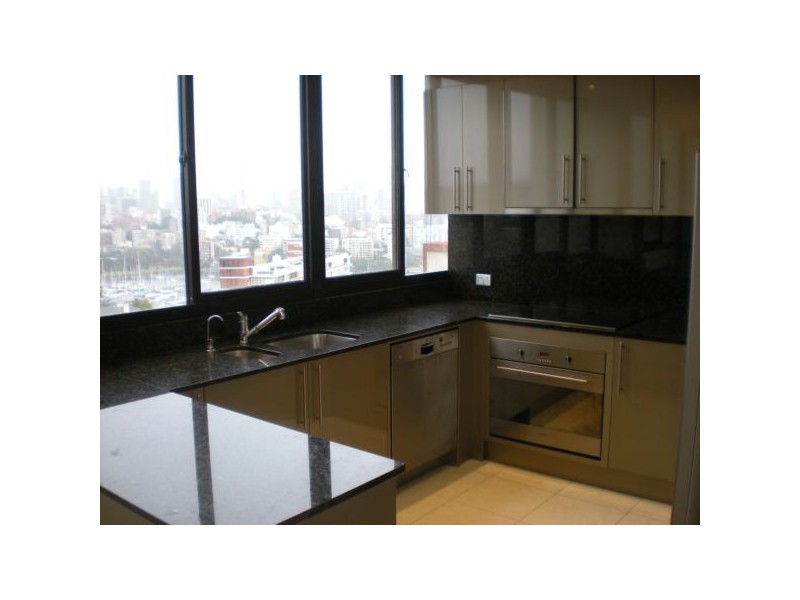 27/2  Eastbourne Road, Darling Point NSW 2027