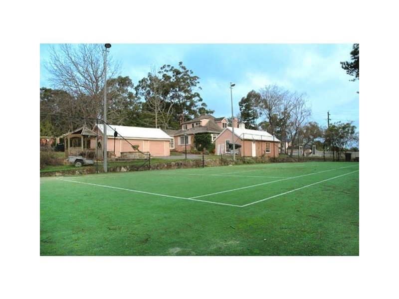 9 OLD GLENHAVEN ROAD, Glenhaven NSW 2156