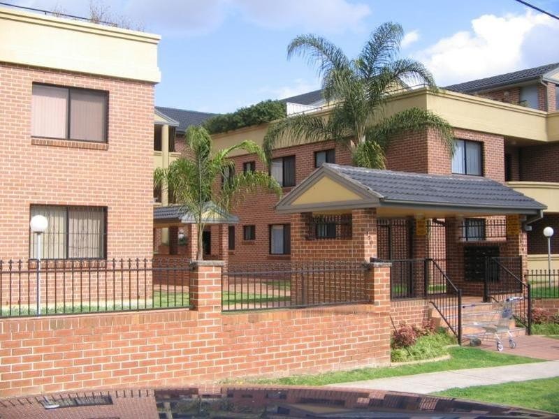 170  GREENACRE ROAD, Bankstown NSW 2200