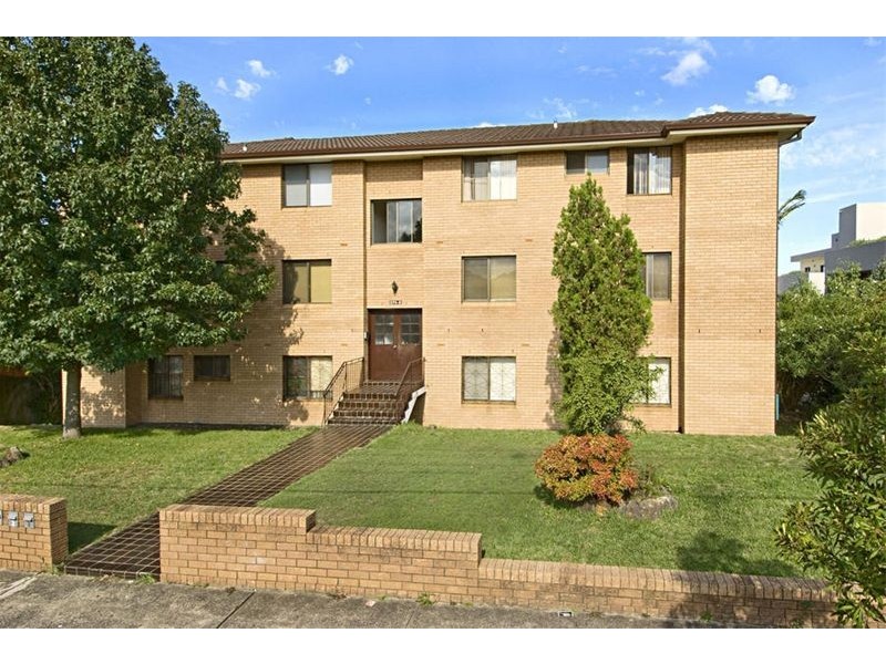 1/374-376 Livingstone Road, Marrickville NSW 2204