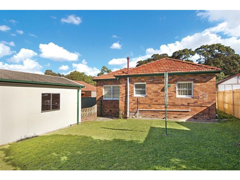 55 Riverside Cres, Marrickville NSW 2204