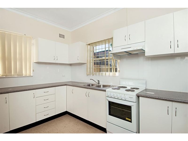 55 Riverside Cres, Marrickville NSW 2204