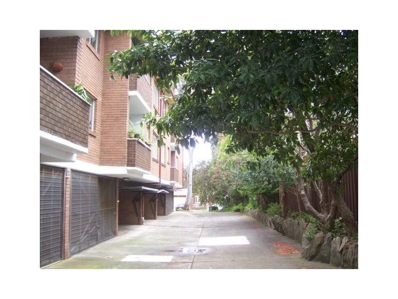 Level 1 1/277 Livingstone Road, Marrickville NSW 2204