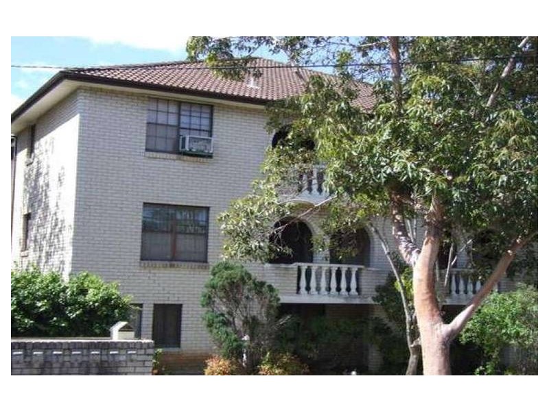 1/19  Barrema Road, Lakemba NSW 2195