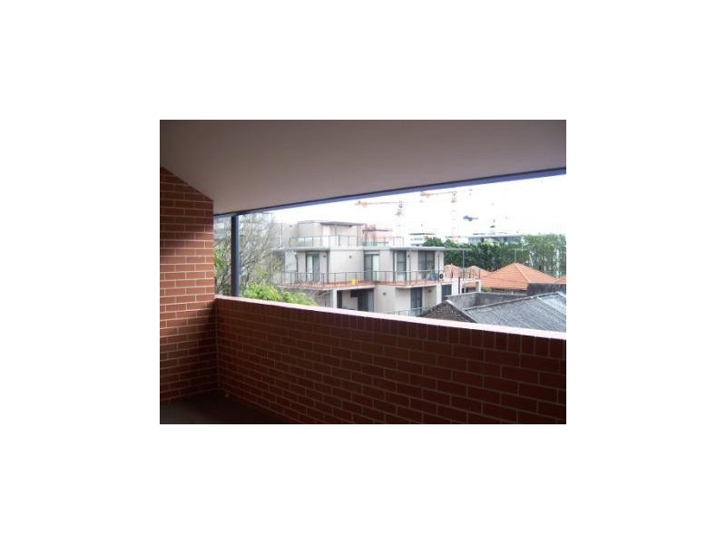 11/6-10  Purkis St, Camperdown NSW 2050