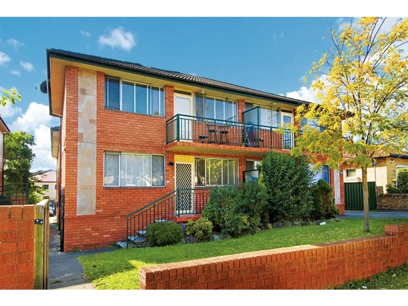 2/38 Moreton Street, Lakemba NSW 2195