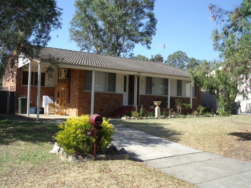 11 Watson St, Hammondville NSW 2170