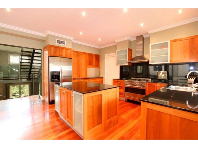 55  Riverview Rd, Pleasure Point NSW 2172