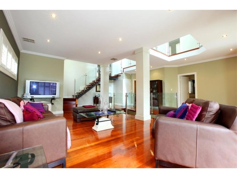 55  Riverview Rd, Pleasure Point NSW 2172