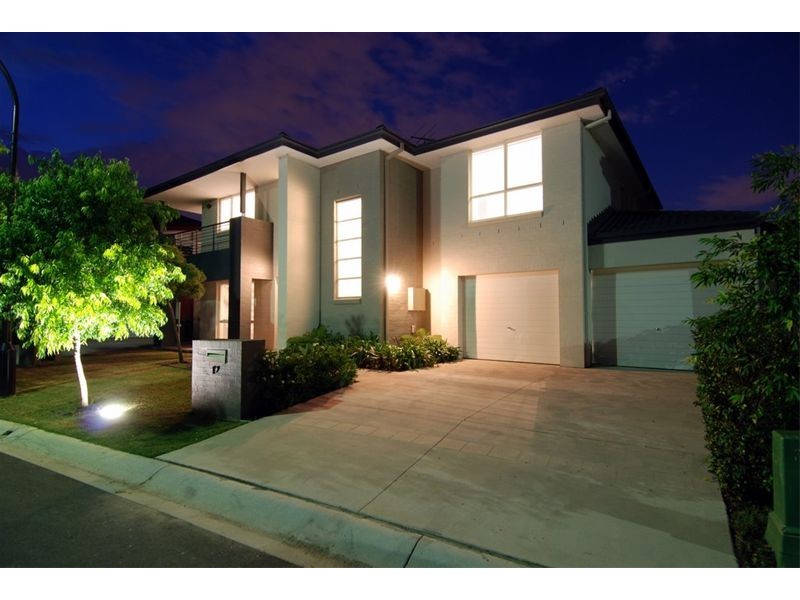 12  Cantello Ave, Hammondville NSW 2170