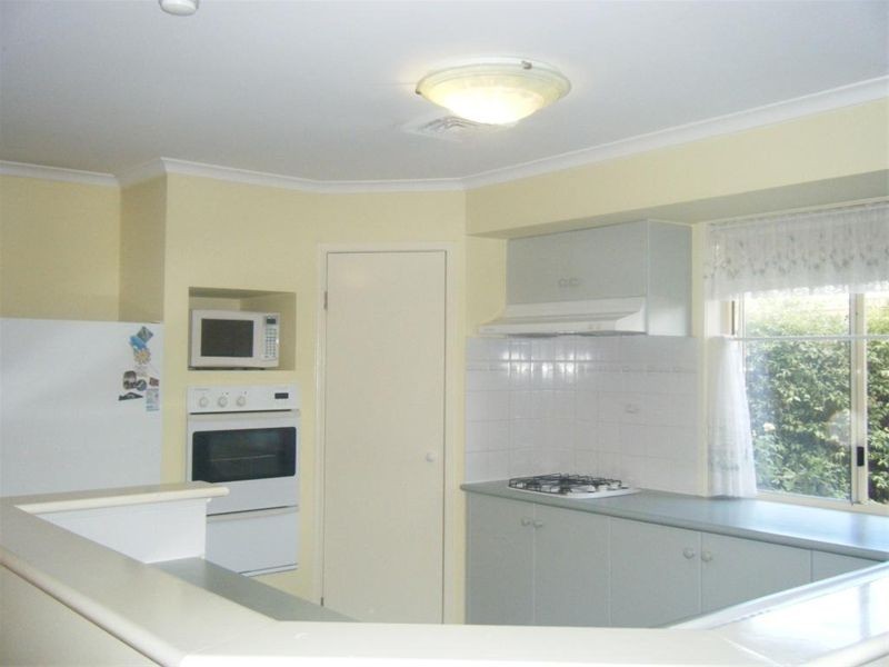 Wattle Grove NSW 2173