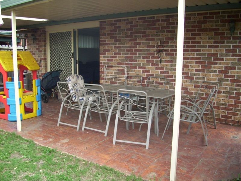 15 Corryton Court, Wattle Grove NSW 2173