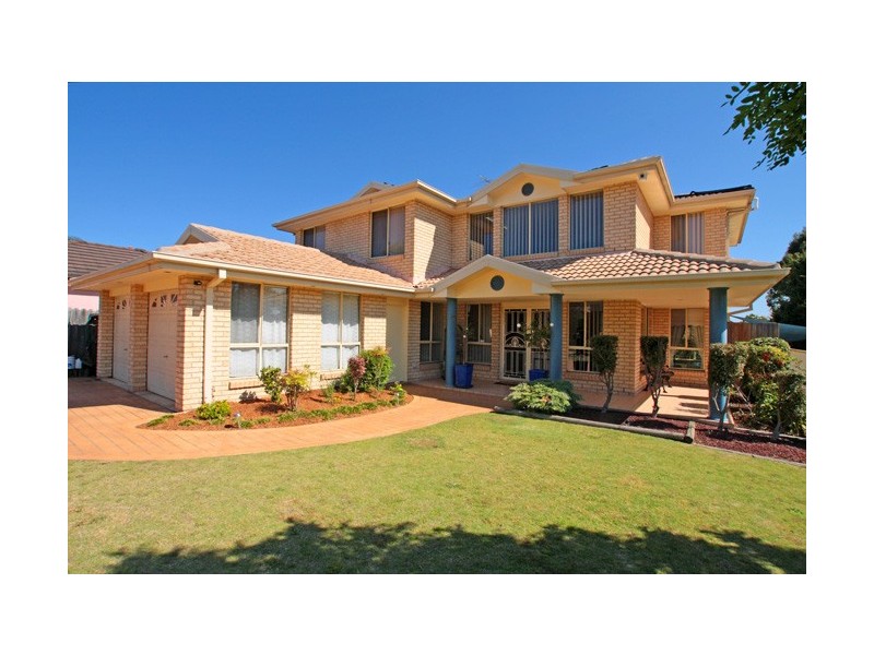 1 Eildon Court, Wattle Grove NSW 2173