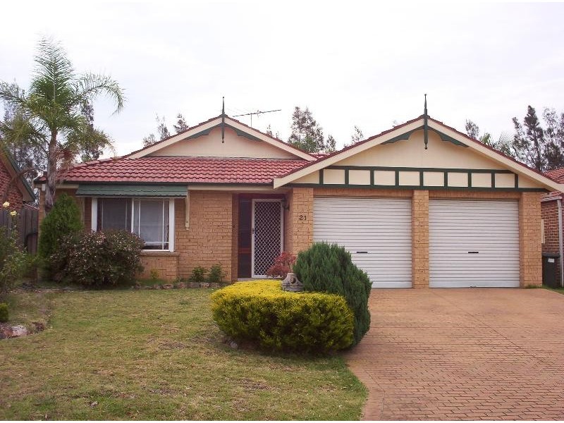 21 Oatlands court, Wattle Grove NSW 2173