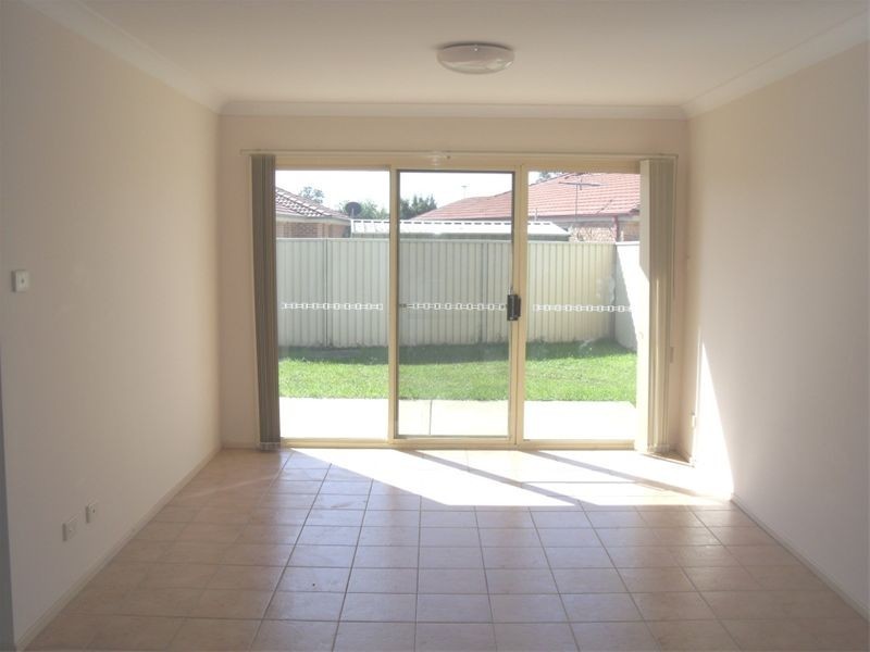 23 Somercotes Court, Wattle Grove NSW 2173