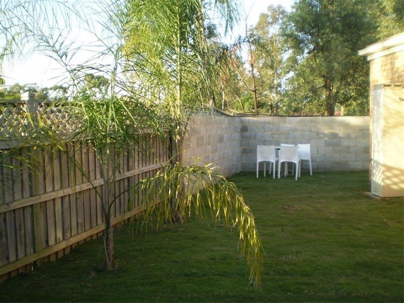 1  Tweed Court, Wattle Grove NSW 2173