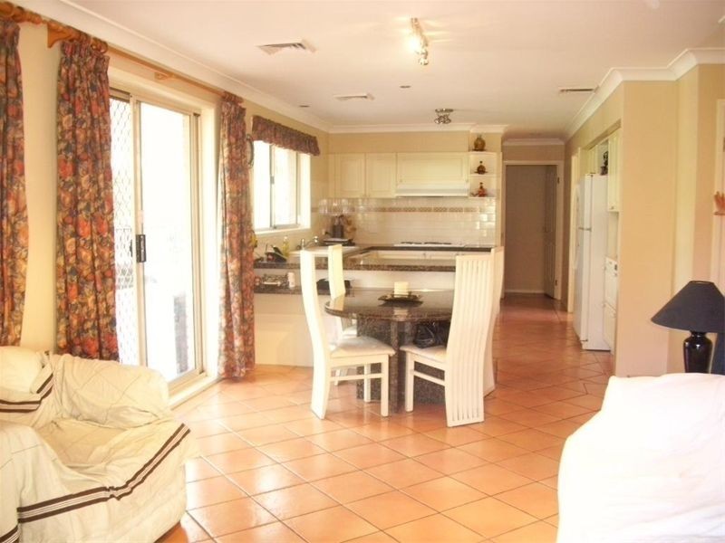 1 Casuarina court, Wattle Grove NSW 2173