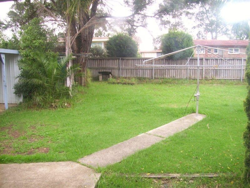 31 Light Horse Pde, Holsworthy NSW 2173