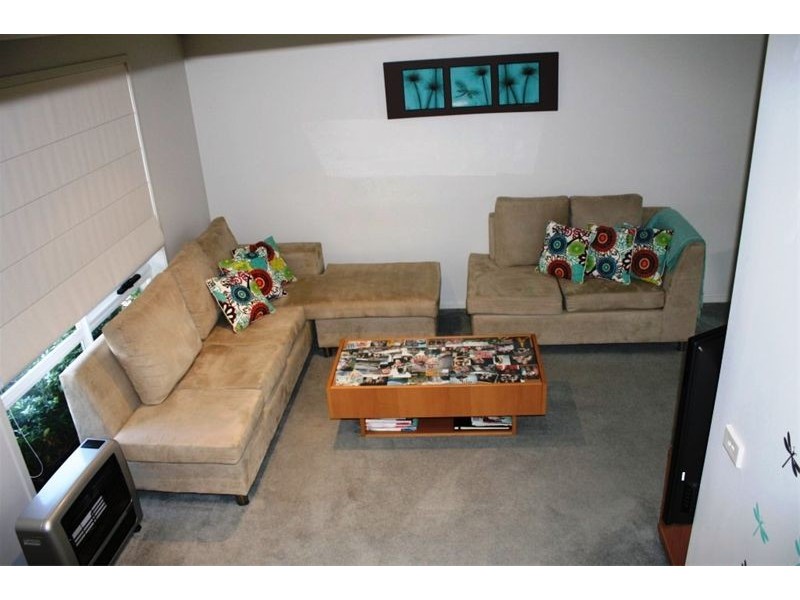 11 Northcott Blvd, Hammondville NSW 2170