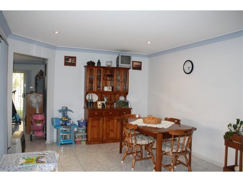 15  Springfield Court, Wattle Grove NSW 2173