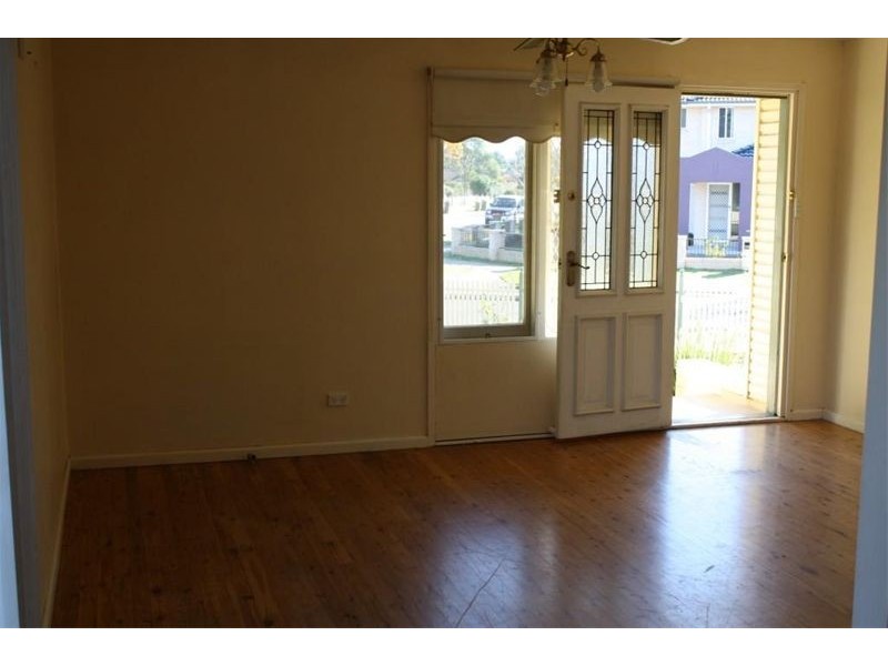 2 Mivo St, Holsworthy NSW 2173
