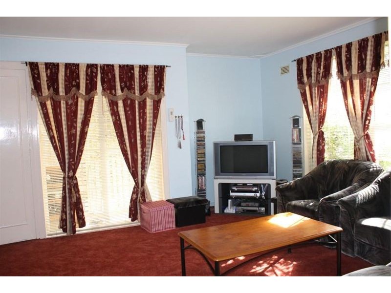 5 Huon Crescent, Holsworthy NSW 2173