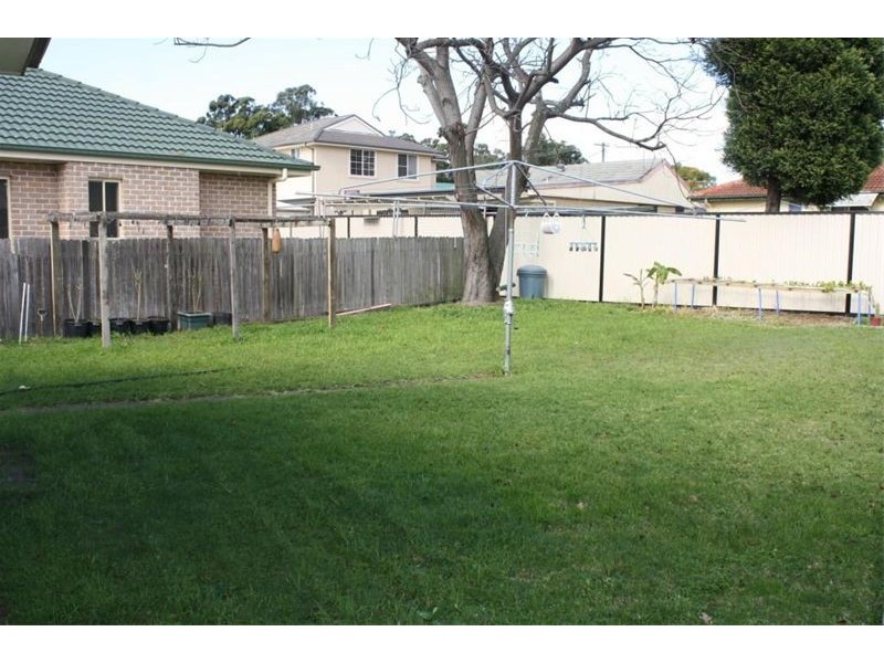 5 Huon Crescent, Holsworthy NSW 2173