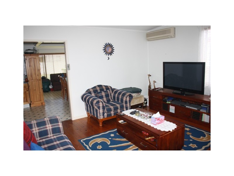 104 Bardia Pde, Holsworthy NSW 2173