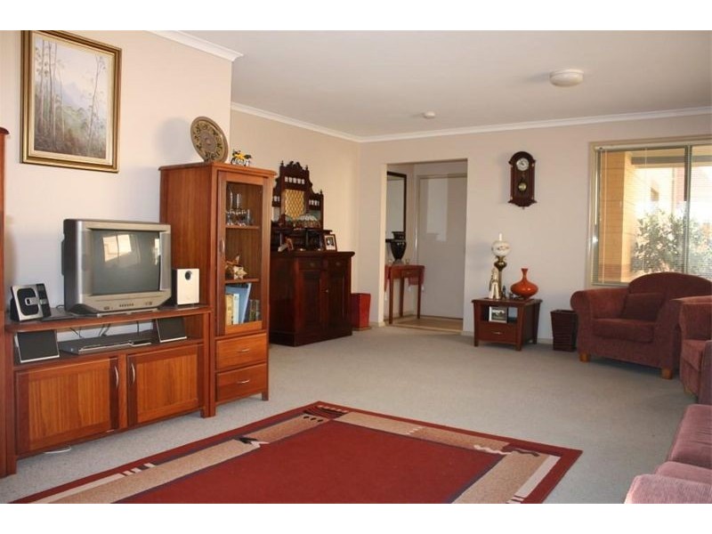 Wattle Grove NSW 2173