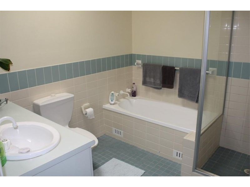 Wattle Grove NSW 2173